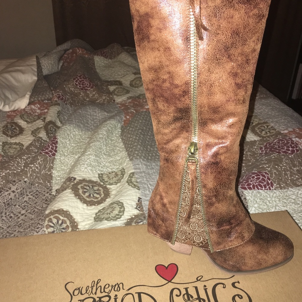 Womens sz 6 boots